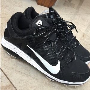 Nike black and white cleats, size 6.5 or 7
